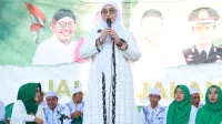 PILIHAN: DPD Partai Golkar Sumenep setorkan nama Nyai Dewi Khalifah sebagai bakal calon bupati Sumenep. (K-TV/Taufiq Hidayat)