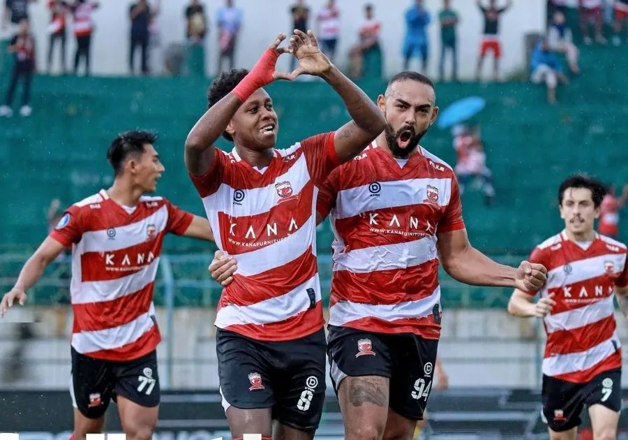 BANGKIT: Madura United FC akhiri tren negatif pada pekan ke-22. (K-TV/Reytandia)