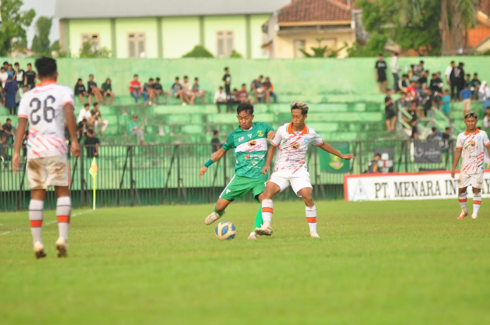 LOLOS: Perssu Sumenep bersama Persipro 1954 Probolinggo melaju ke 16 Besar Liga 3 Jatim (K-TV/Taufiq Hidayat)