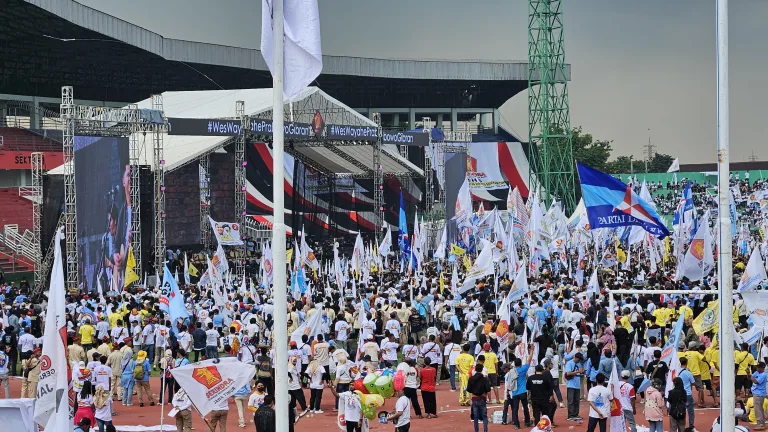 MENGAJAK: Prabowo Subianto meminta masyarakat tidak langsung pulang setelah mencoblos. (K-TV/Dandy Segara)