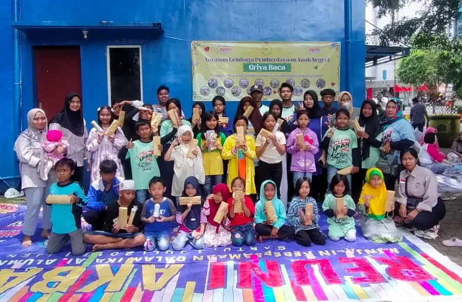 KONTRIBUSI NYATA: Yayasan Griya Baca memberdayakan anak jalanan di Kota Malang. (K-TV/Reny Tria Rossyta)