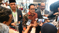 BERKONTRIBUSI: Firman Syah Ali yakin Jawa Timur menjadi juara umum PON XXI 2024 di Aceh-Sumut pada Rakerprov XXI KONI Jatim 2024. (K-TV/Dhava Firman R.)