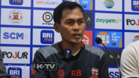 MASIH PEDE: Madura United FC bertekad mengejar ketertinggakan tiga gol atas Persib Bandung. (K-TV/Reytandia)