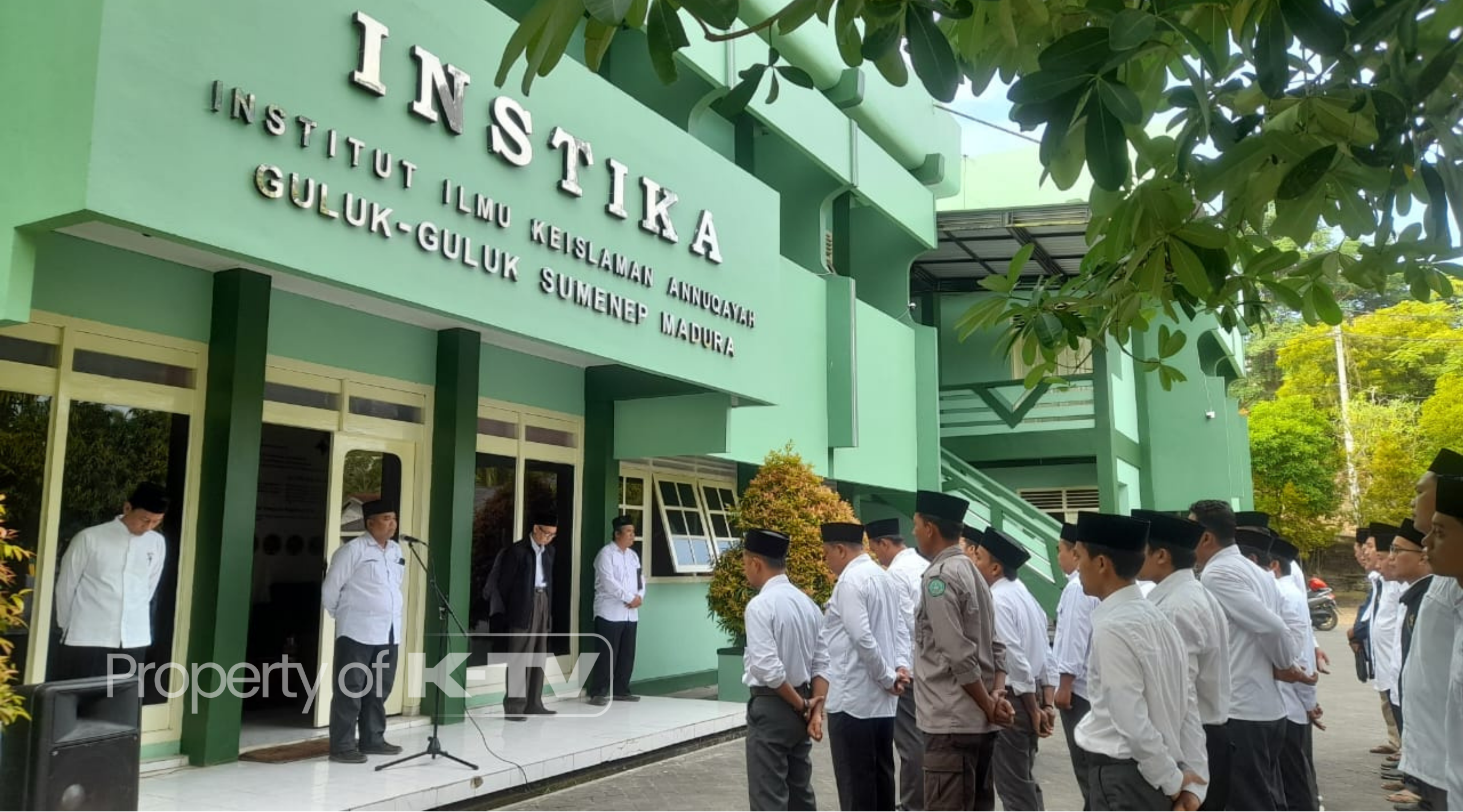 PELEBURAN: Kemenag RI menyatukan INSTIKA ke Universitas Annuqoyah. (K-TV/Ist_Humas Universitas Annuqoyah)