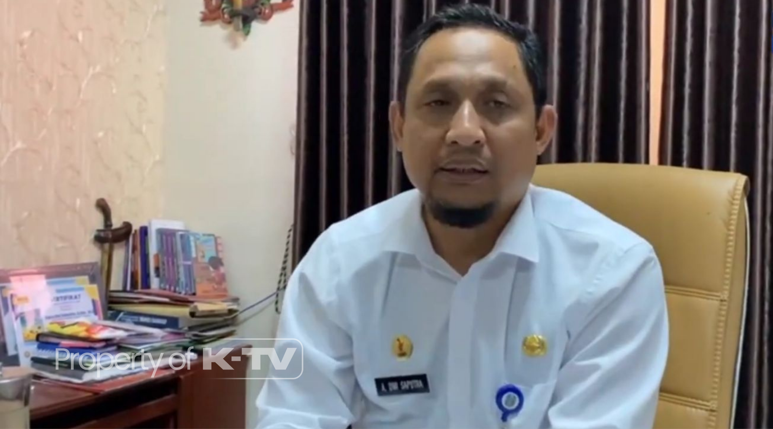 PERHATIAN PEMERINTAH: Pemkab Sumenep sedang memproses pencairan insentif guru non sertifikasi dan ASN. (K-TV/Taufiq Hidayat)