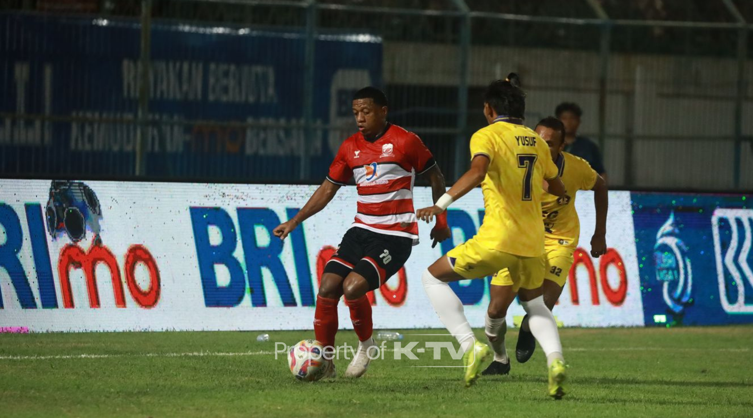 BERPISAH: Angulo tidak lagi menjadi bagian MAdura United untuk musim 2025/26. (K-TV/Doc)