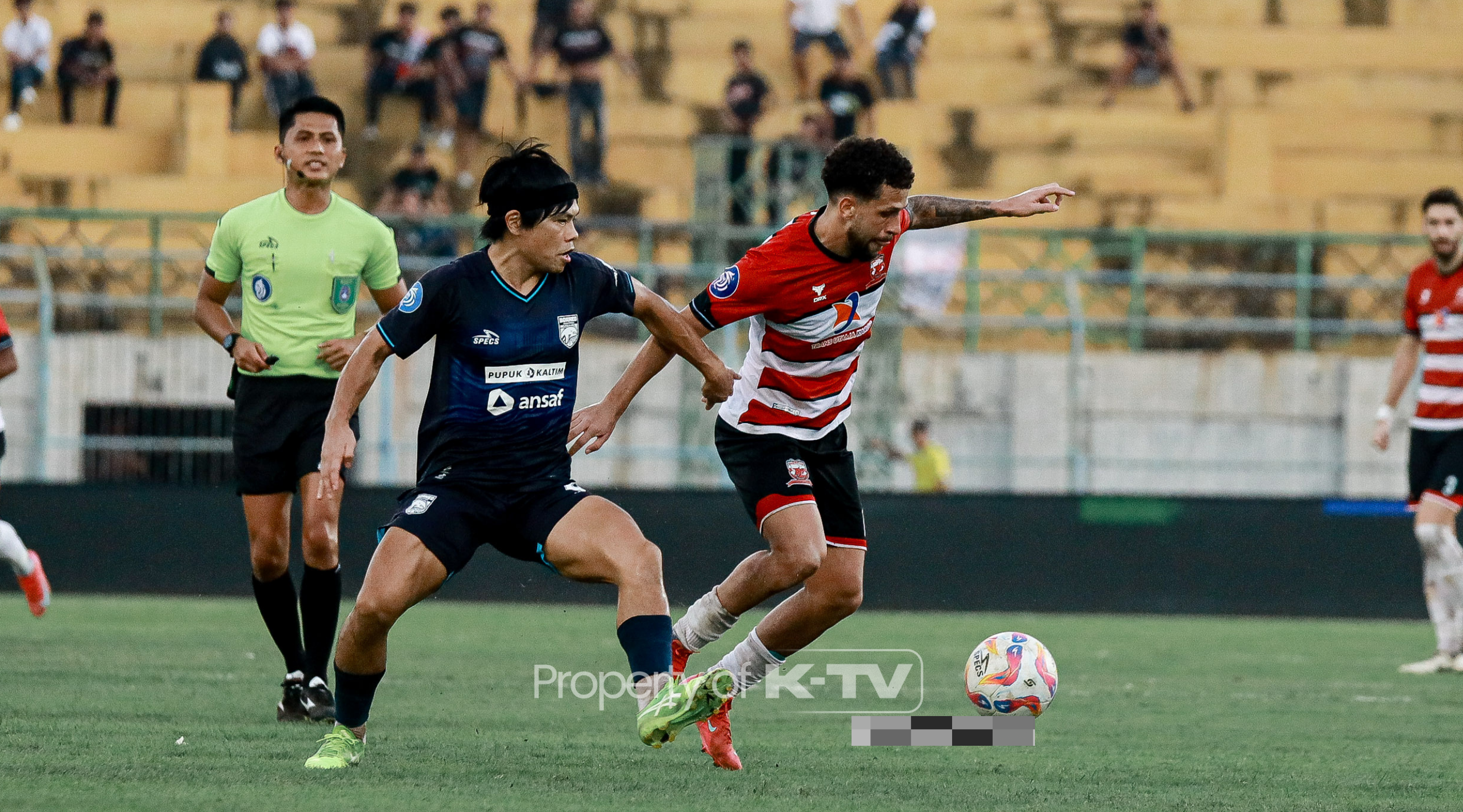 GAGAL: Madura United kehilang poin di Stadion Gelora Bangkalan. (K-TV/Reytandia)