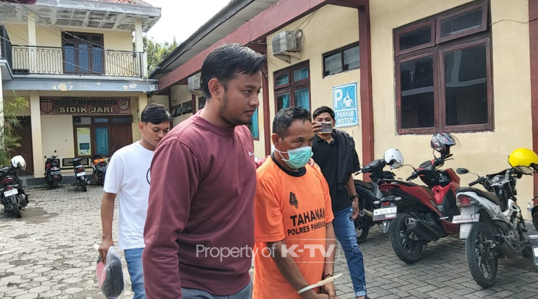 TIPU DAYA: Seorang dukun diduga memperkosa wanita berusia 19 tahun di Pamekasan. (K-TV/Sitti Romlah)